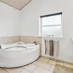 בית נופש Aira - 200m From The Sea By Interhome *