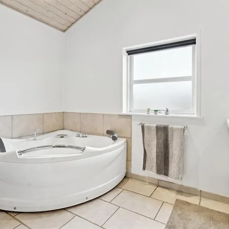 Σπίτι διακοπών Aira - 200m From The Sea By Interhome *