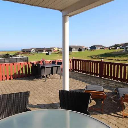 Aira - 200m From The Sea By Interhome Feriehus